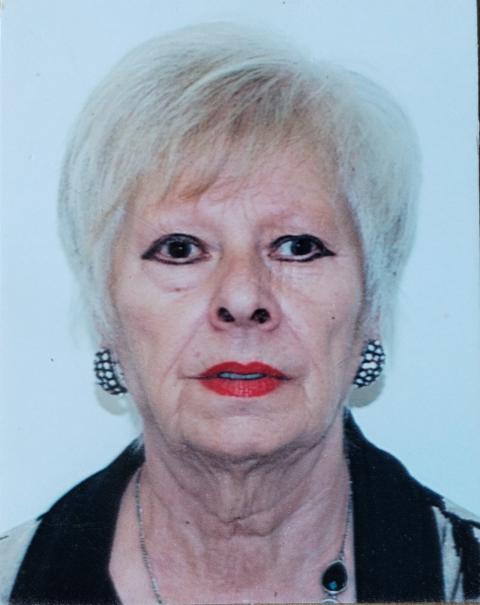 AMELIA CHIAPPERINI vedova Lamargese di anni 76