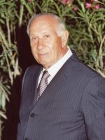36f0b7e0e79b40ccab81e2c28ecc5d98_Crop-2.jpg